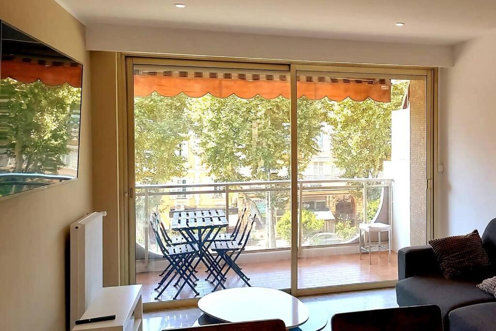 Immeuble Le Regency, Appartement 4 Pieces, 80 Metres De La Plage Menton Bagian luar foto