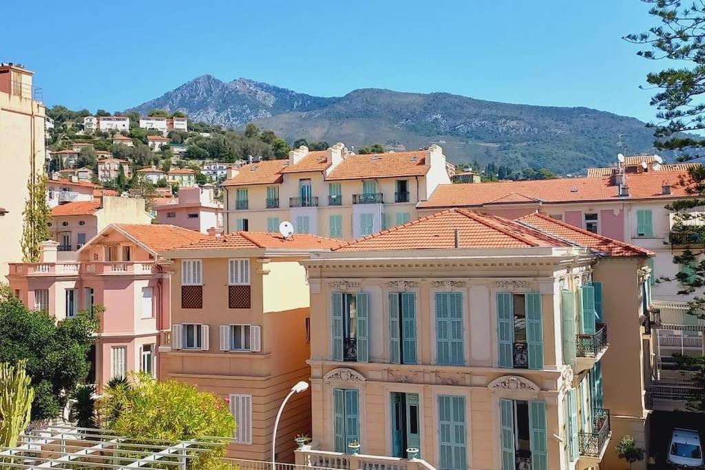 Immeuble Le Regency, Appartement 4 Pieces, 80 Metres De La Plage Menton Bagian luar foto